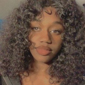 Meet your Posher, Jada